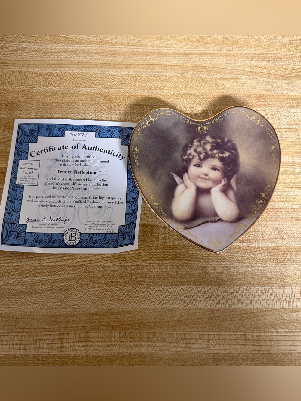 1996 Bradford exchange tender reflections angel decorative plate with cert